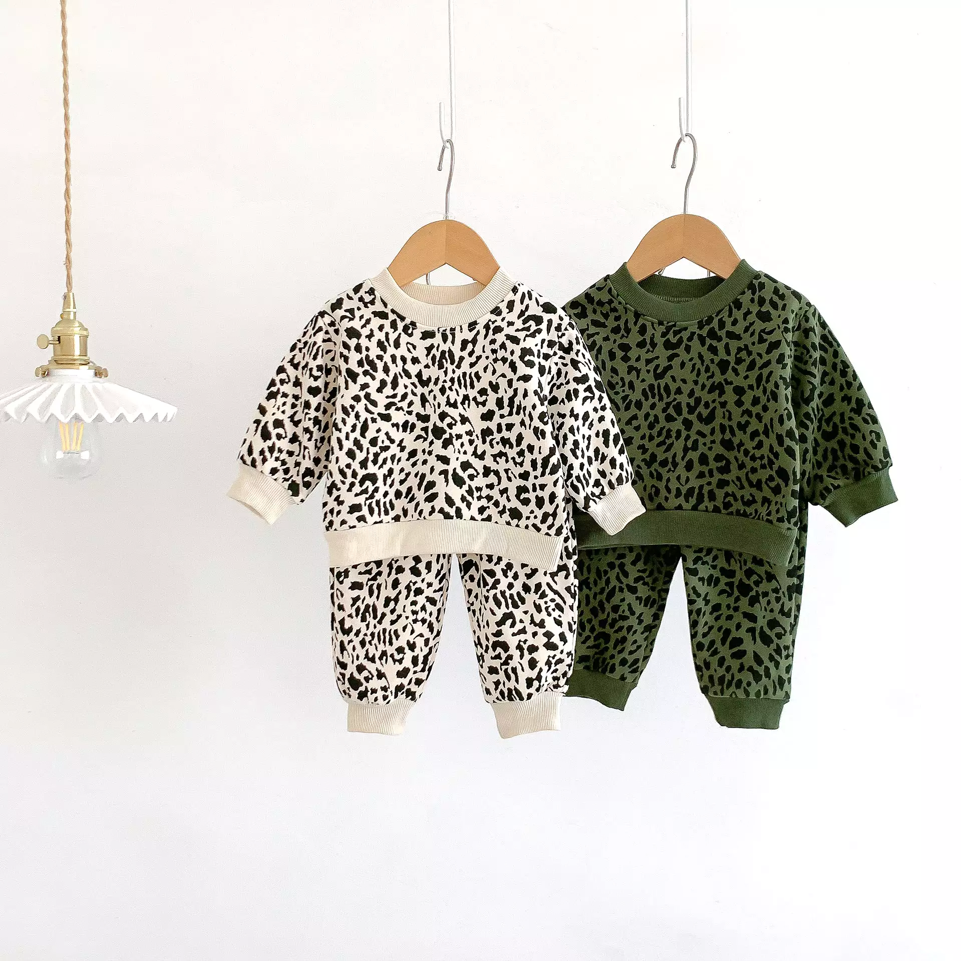 2 Pieces Set Baby Kid Girls Leopard Print Tops And Pants Wholesale 23101910