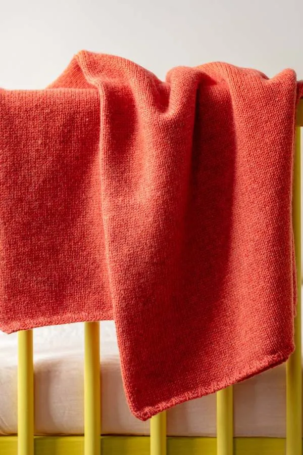 Kids Caramel BABY KNITTED BLANKET - CORAL