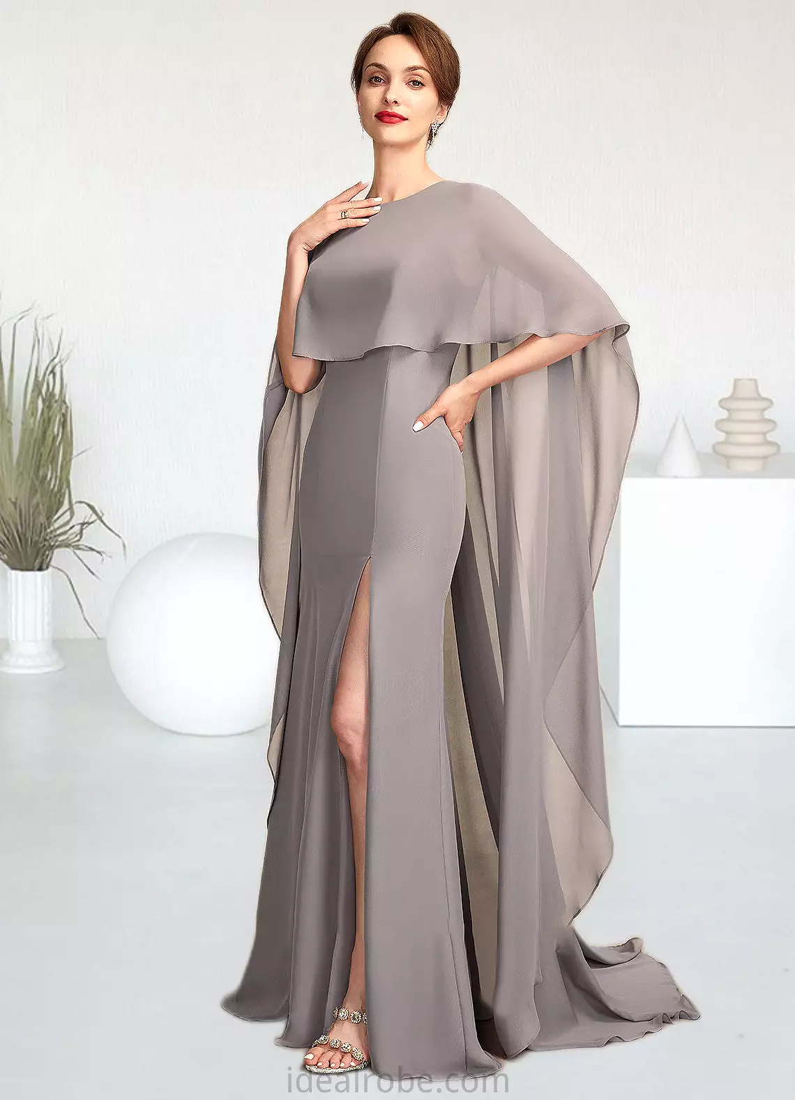 Lois Sheath/Column Scoop Neck Sweep Train Chiffon Mother of the Bride Dress With Split Front STK126P0015000