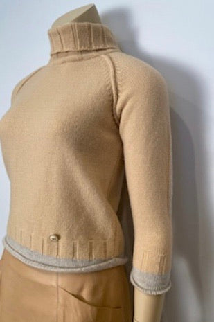 NWT Chanel 12A 2012 Fall ecru pullover turtleneck sweater FR 38